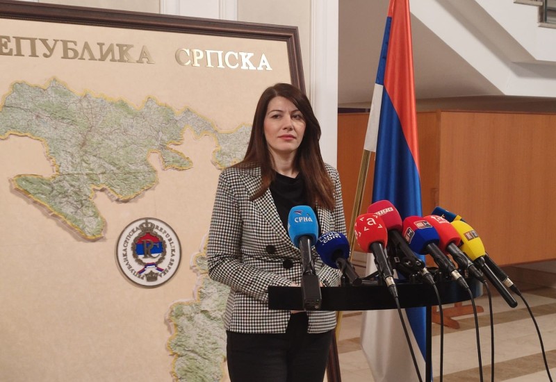 Kuzmić: veće premije za mlekare, svinjare i pčelare