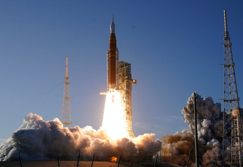 NASA lansirala astronaute u istorijskoj misiji Artemida na Mjesec