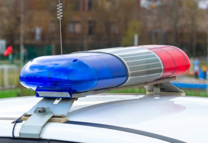 Izbio požar u štali, a u drugom objektu nađeno tijelo muškarca