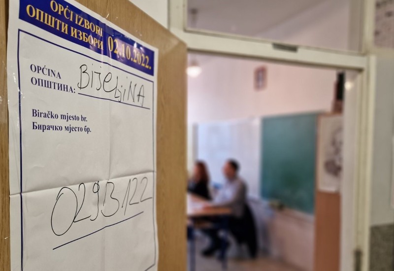 Biračka mjesta u Bijeljini otvorena na vrijeme