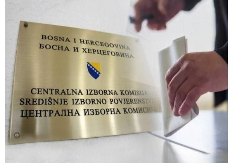 Na terenu 352 mobilna tima počela sa radom