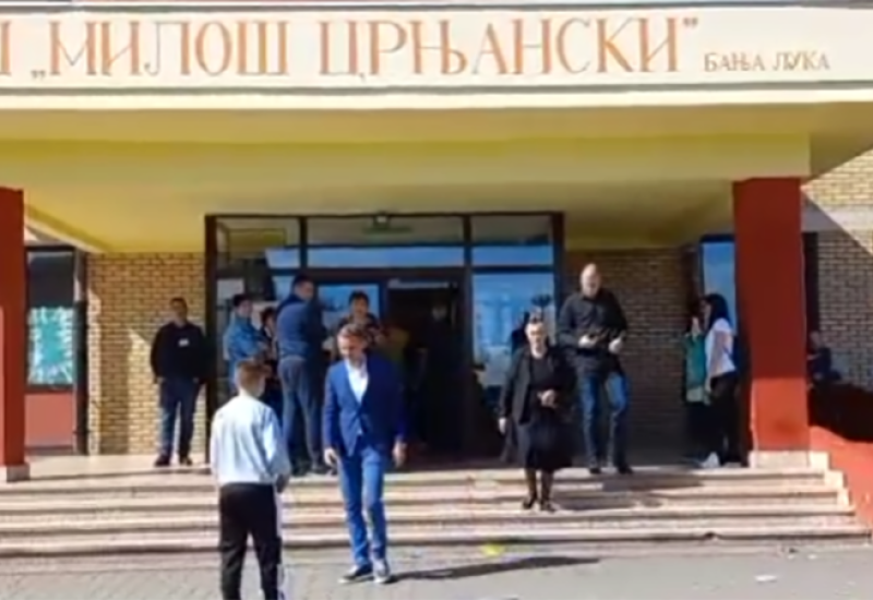 Draško Stanivuković glasao na Petrićevcu