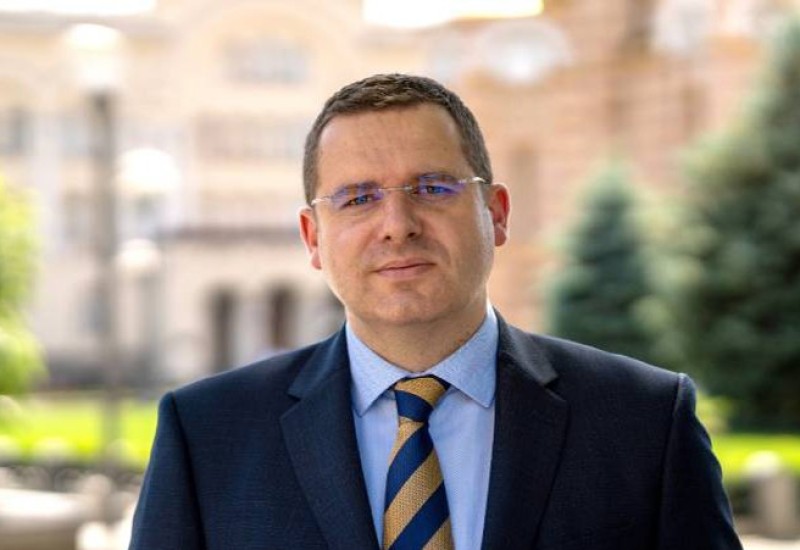 KOVAČEVIĆ: Šmitov potez pokazatelj u kakvom cirkusu živimo