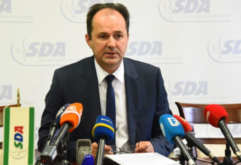 Softić kalkuliše: Bećirović vodi za nekoliko procenata, moguće da se i drugačije završi