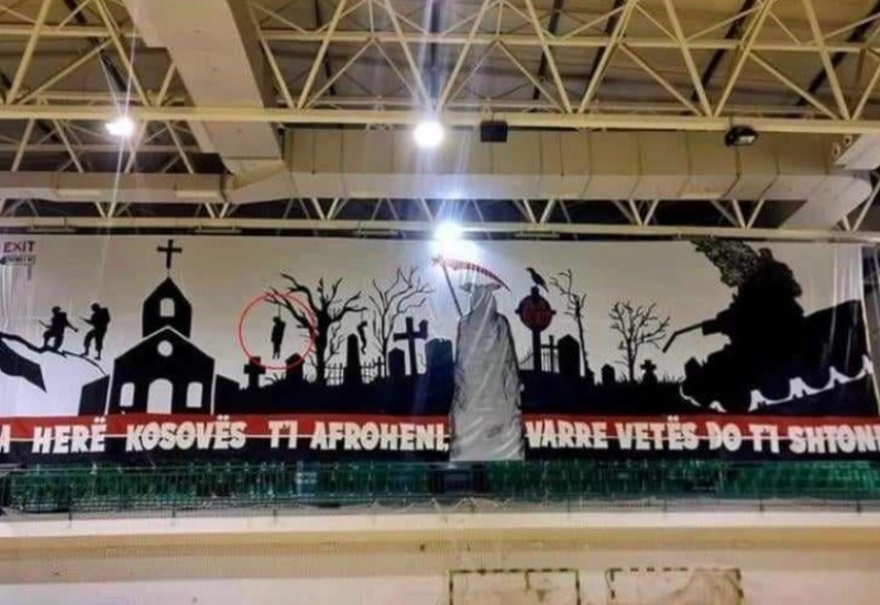Iscrtani grobovi, obješeni Srbi: Jezive poruke navijača KK Trepča Srbima na Kosovu