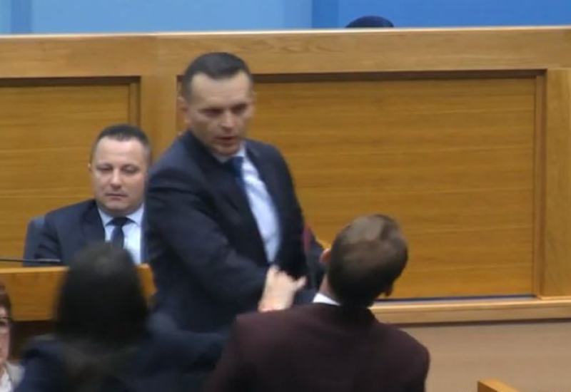 Zbog napada na Stanivukovića: Danas počelo suđenje Lukaču