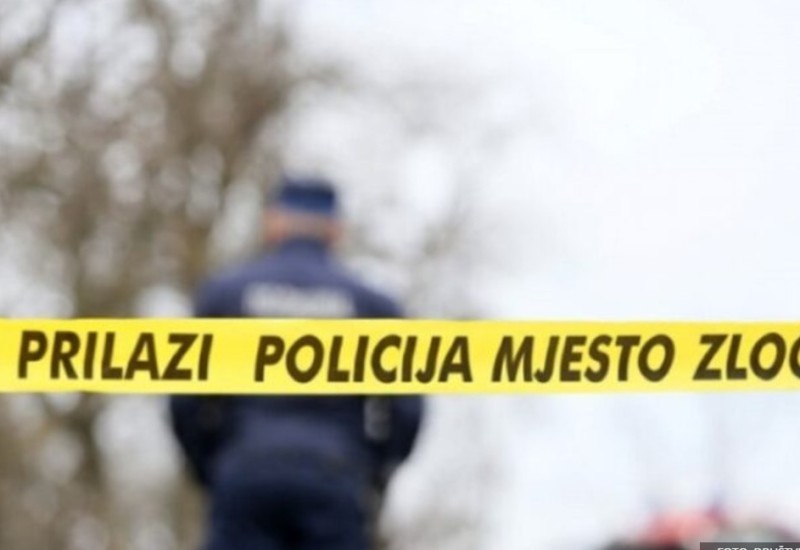 Detalji pucnjave: Ranjena dvojica mladića, pronađena papovka