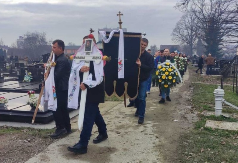 Sahranjeni Ljubiša i Andrea Aramanda, prisustvovalo više stotina ljudi