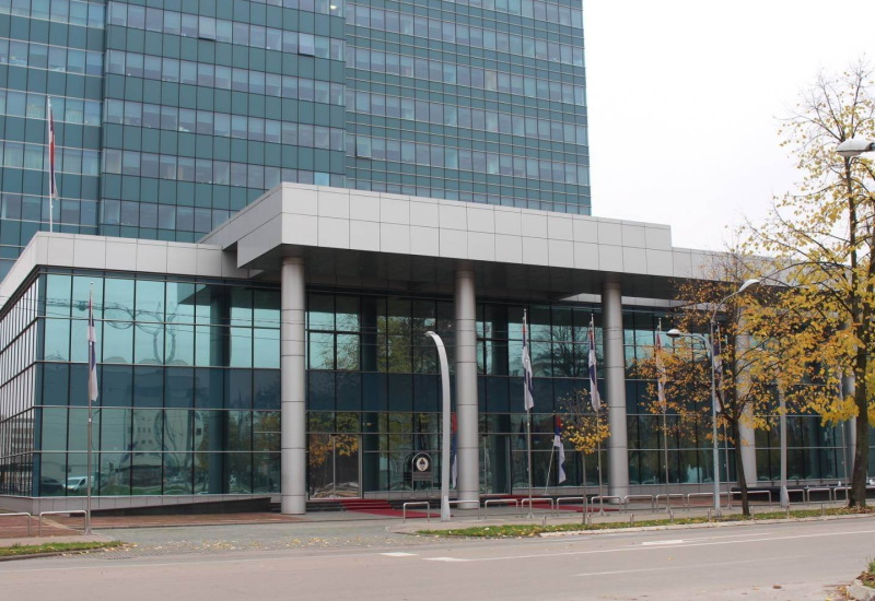 Boravak o trošku države: Pet ministara koristi luksuzne apartmane Vlade Srpske