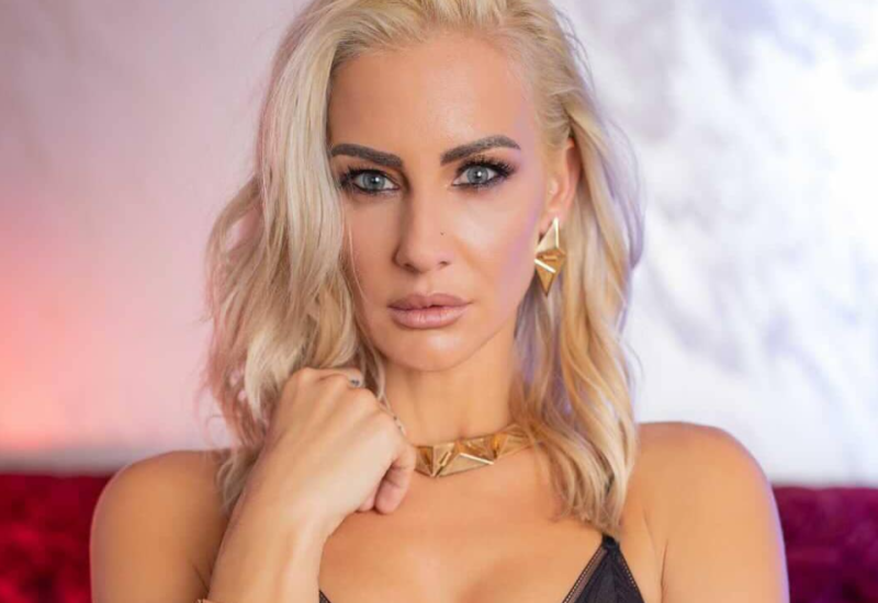 Uživaju u Las Vegasu: Milica Dabović u vezi sa kumom Darka Lazića? (FOTO)