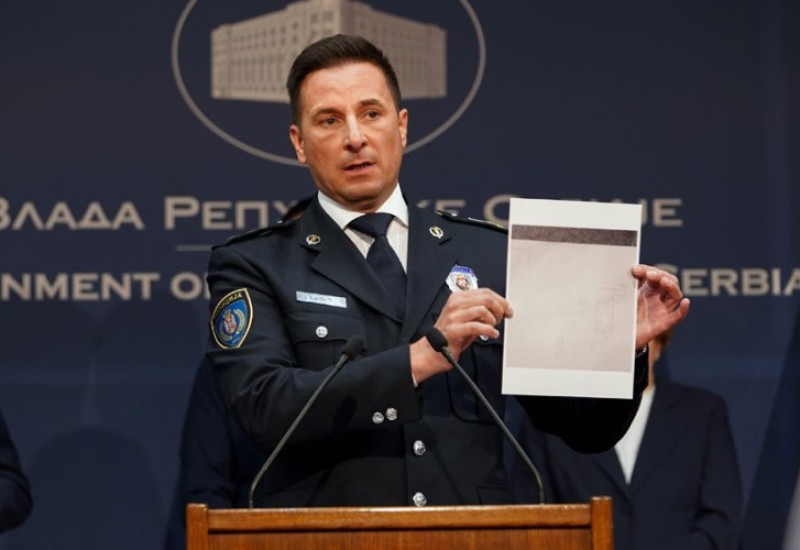 Milić: Dečak Molotovljevim koktelima hteo da spreči policiju da uđe u školu