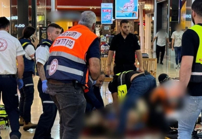 Teroristički napad u Izraelu: Totalni rusvaj, ima ranjenih (VIDEO)