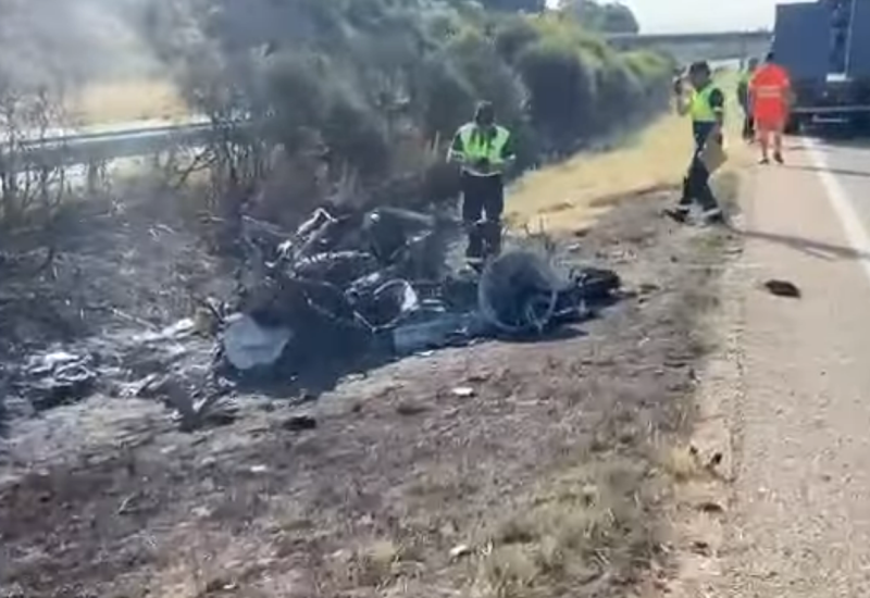 UZNEMIRUJUĆE Pogledajte snimak sa mesta nesreće: Automobil je potpuno izgorio
