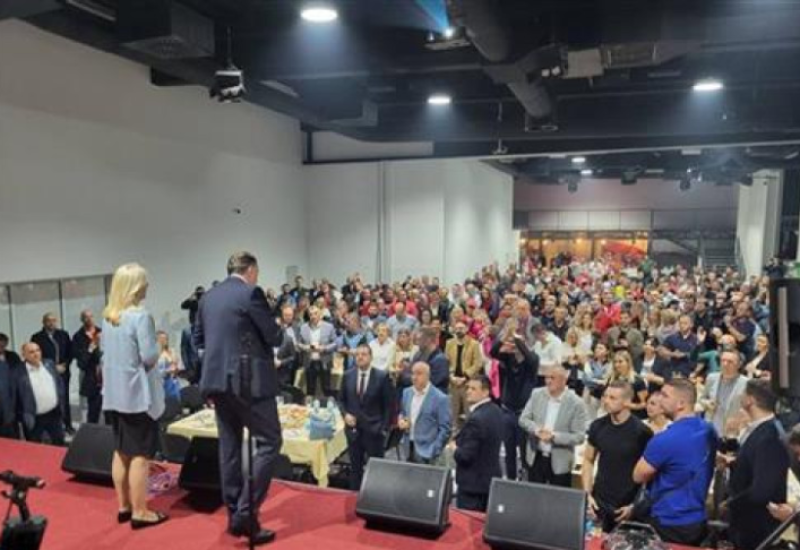 Đokić i Čavić čestitali pobjedu Cvijanovićevoj