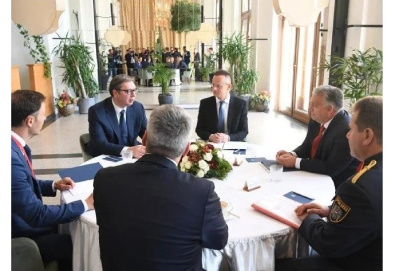 Vučić na trilateralnom samitu
