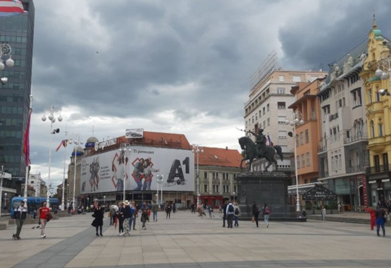 Ustaška obilježja na glavnom zagrebačkom trgu
