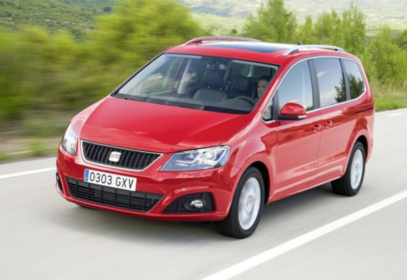 U automobilu sa sedam sjedišta vozile se 23 osobe