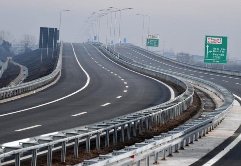 Čeka se novi ministar finansija: Na računima UIO stotine miliona od putarina, vlast bez dogovora