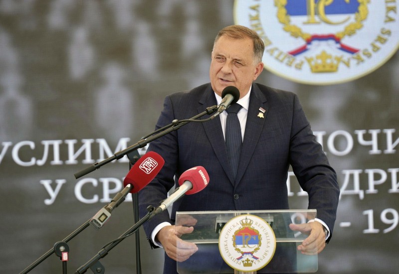 Dodik u Bratuncu: Dug prema stradalima vraćamo samo ako sačuvamo Republiku Srpsku