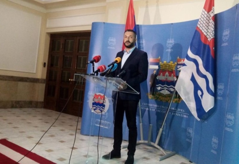 Ninković: Budžet grada oštećen za oko 360.000 KM zbog plata 16 radnika