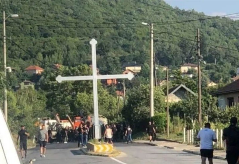 Srbi sa KiM: Ostaje nam samo da se pakujemo na traktore