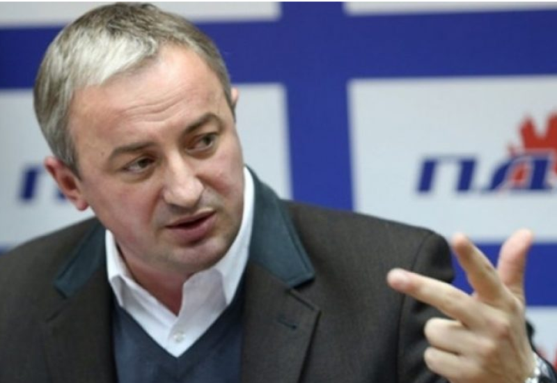 Zahtjev Borenovića: Istražni organi da ispitaju sadržaj telefona lidera SDP-a