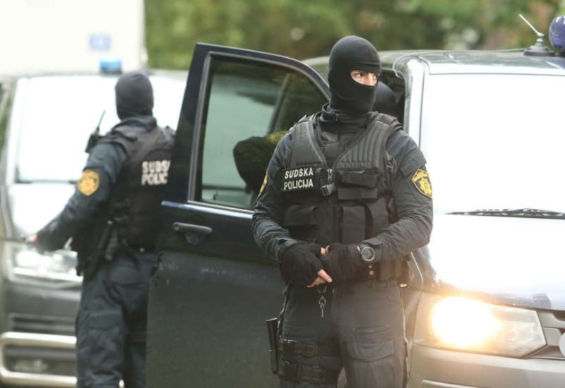 Tražili je 2 GODINE: Bivša radnica (68) Gradske uprave uhapšena u Banjaluci PO MEĐUNARODNOJ POTJERNICI?