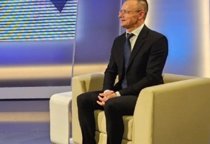Sijarto: Sankcionisanje izabranih političara potpuno neprihvatljivo