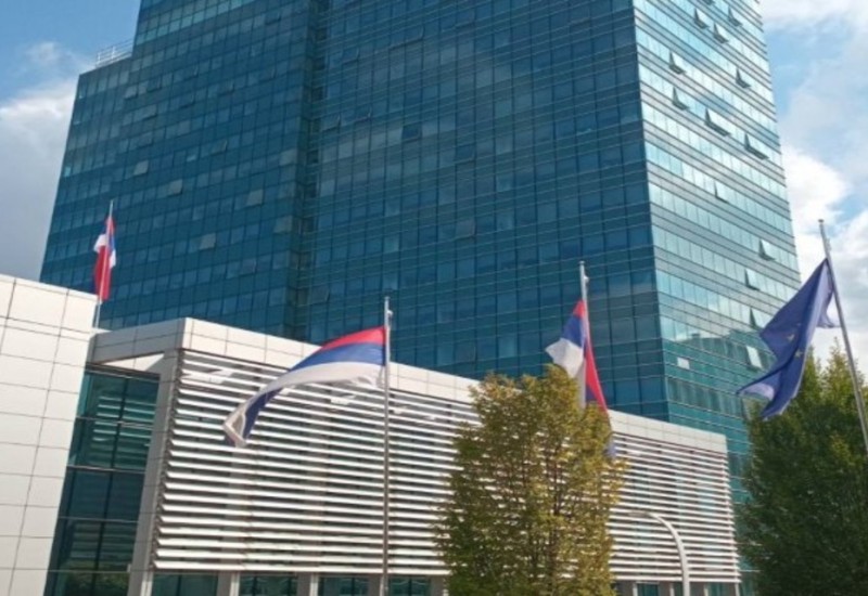 Neizabrani stranac podriva vladavinu prava u BiH, upozorava Vlada Srpske u izvještaju UN-u