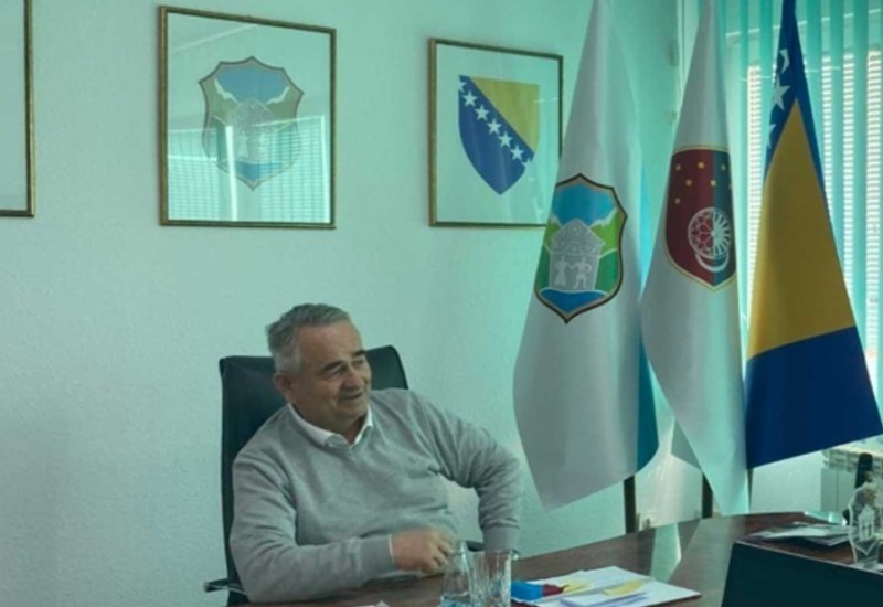Uhapšen načelnik opštine, obustavljene transakcije od 610.000KM
