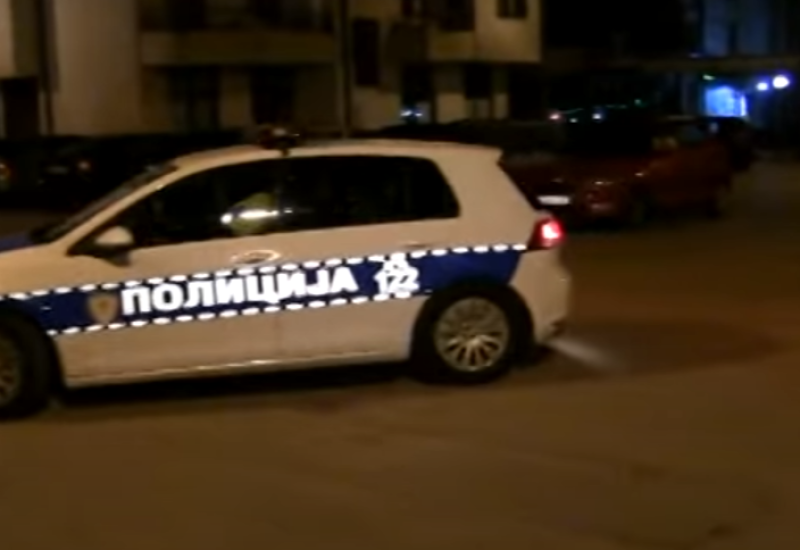 Zapalio "audi" pa onda i zapucao