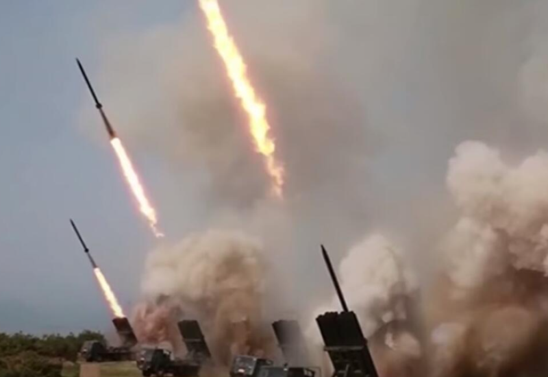 Raste napetost, Sjeverna Koreja ispalila četiri rakete