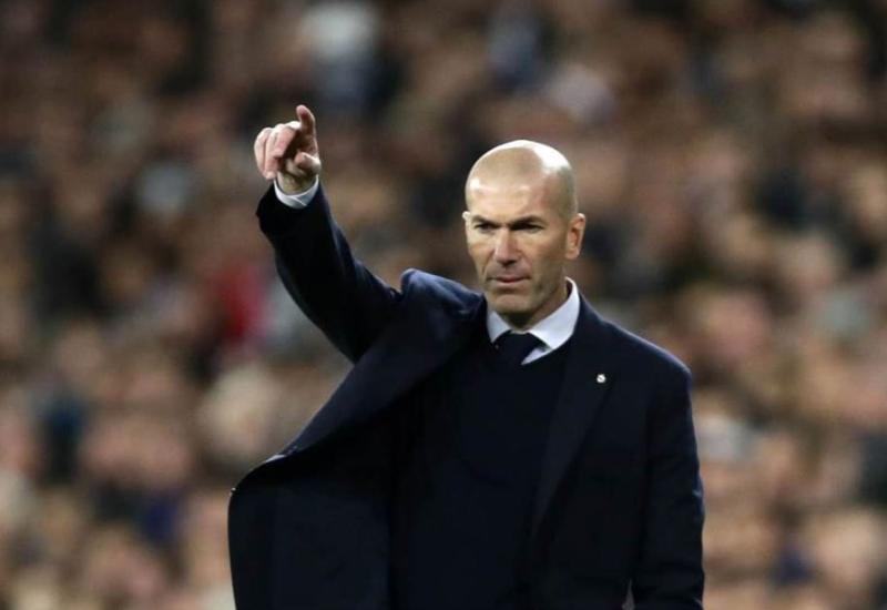 Zidan na klupi Francuske