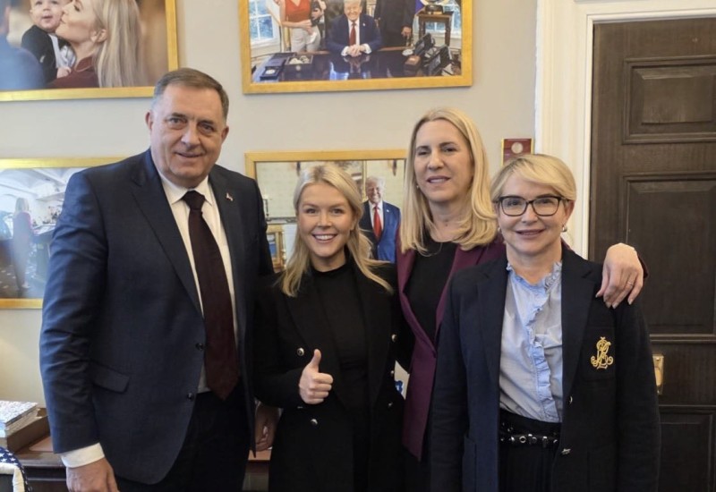 Dodik u Bijeloj kući: sastanak delegacije sa sekretarkom predsjednika Trampa za medije