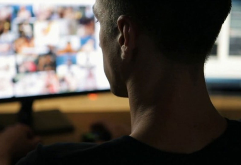 Prijavljen da je ulazio na stranice sa dječijom pornografijom