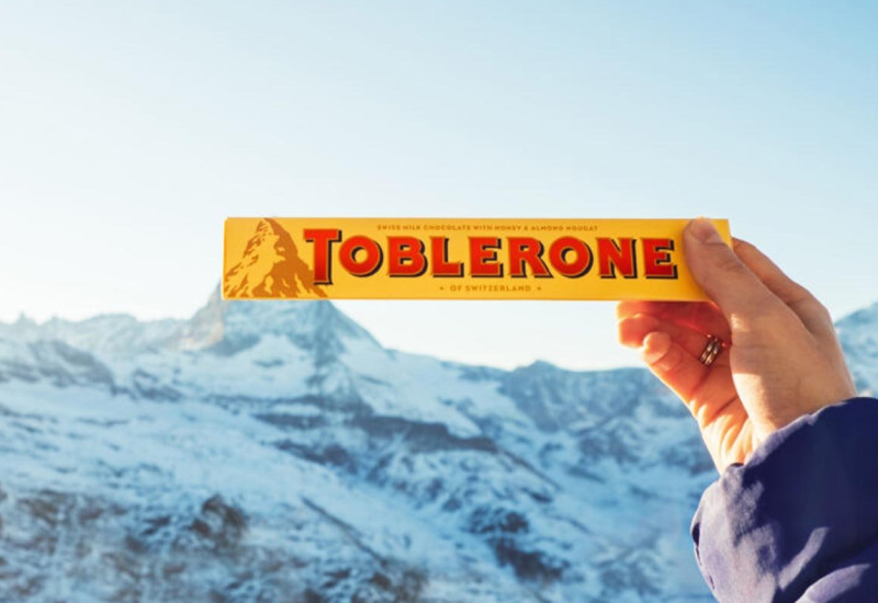 Toblerone uklanja čuvenu planinu sa pakovanja