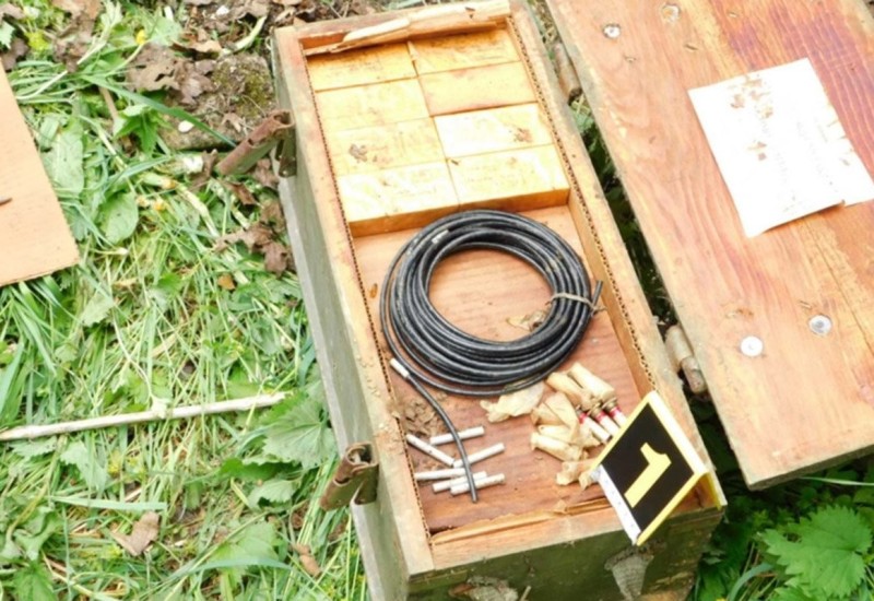 Čistili imanje pa pronašli eksploziv, bombe, municiju i tromblonsku minu