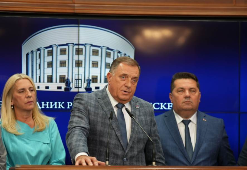 "A šta ako odbijem?": CIK danas raspravlja o mandatu Milorada Dodika