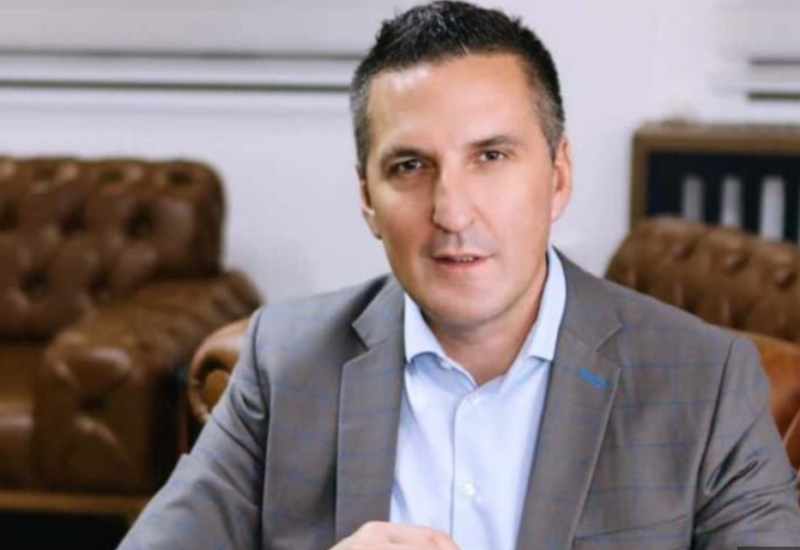 CIK BiH prijavio prijetnje člana SNSD-a: “Zapamtite ova lica” FOTO