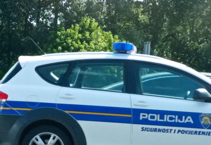 HRVATSKA: Tokom obuke preminuo jedan policajac, drugi u bolnici