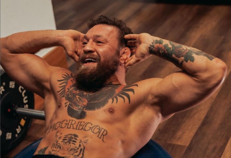 Konor Mekgregor najavljuje povratak u ring