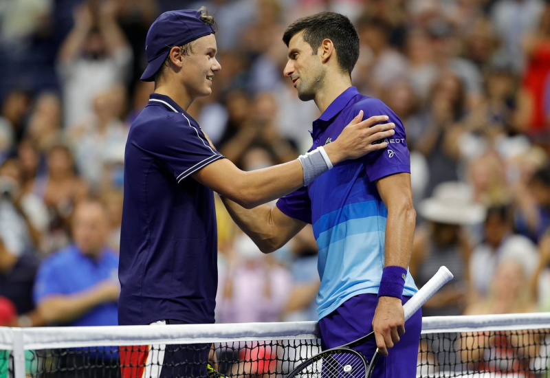 Đoković protiv Runea za sedmu titulu na Mastersu u Parizu