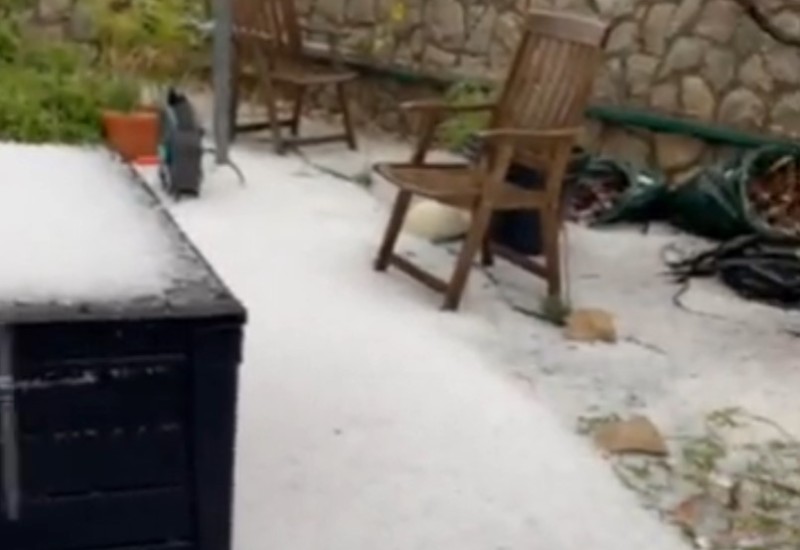 Veliko nevrijeme u Dalmaciji, vozila oko Splita u bujicama vode