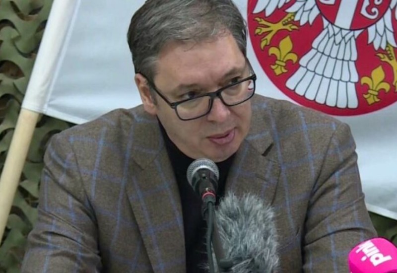 Vučić: Da si živ i zdrav Stefane, u Hilandaru se svi za tebe molimo