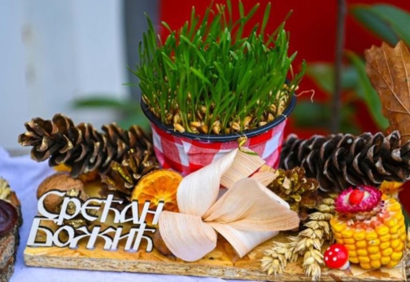 Danas je najradosniji hrišćanski praznik: Pogledajte zašto na Božić NE VALJA NIŠTA POZAJMLJIVATI i šta uraditi da cijele godine bude para