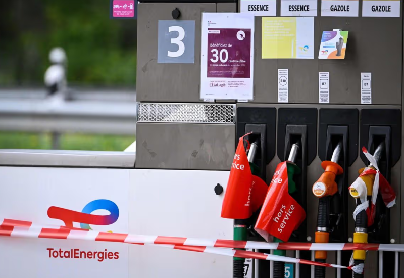 Sve više pumpi u Francuskoj bez goriva, vlada najavljuje paket pomoći