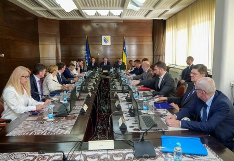Vlast bez kvoruma, sjednica prekinuta u sitne sate