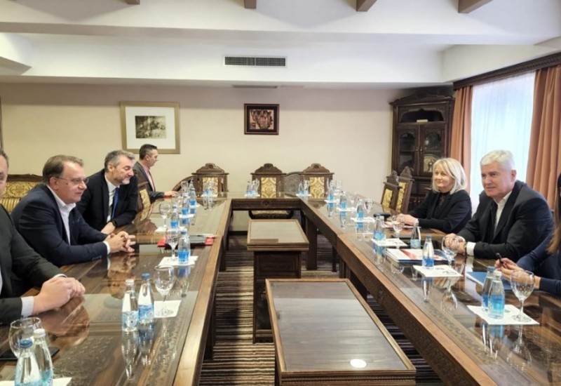 Nastavak konstruktivnog dijaloga: Sastanak lidera HDZ-a i “osmorke”