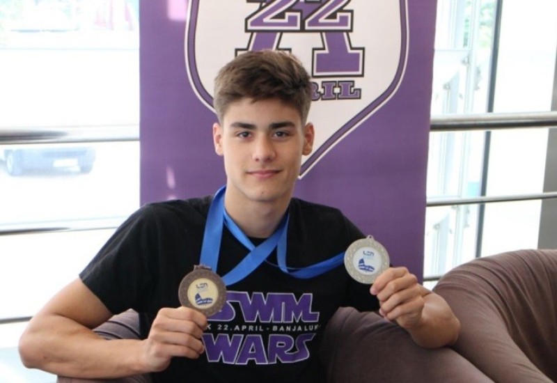 Iako ima normu na ide na SP: “Jovan je diskriminisan…”