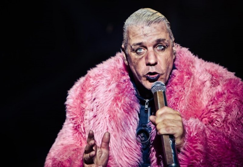 Spomenik frontmenu Ramštajna ukraden manje od 24 sata od postavljanja